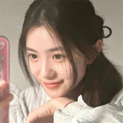 好女三头瞒